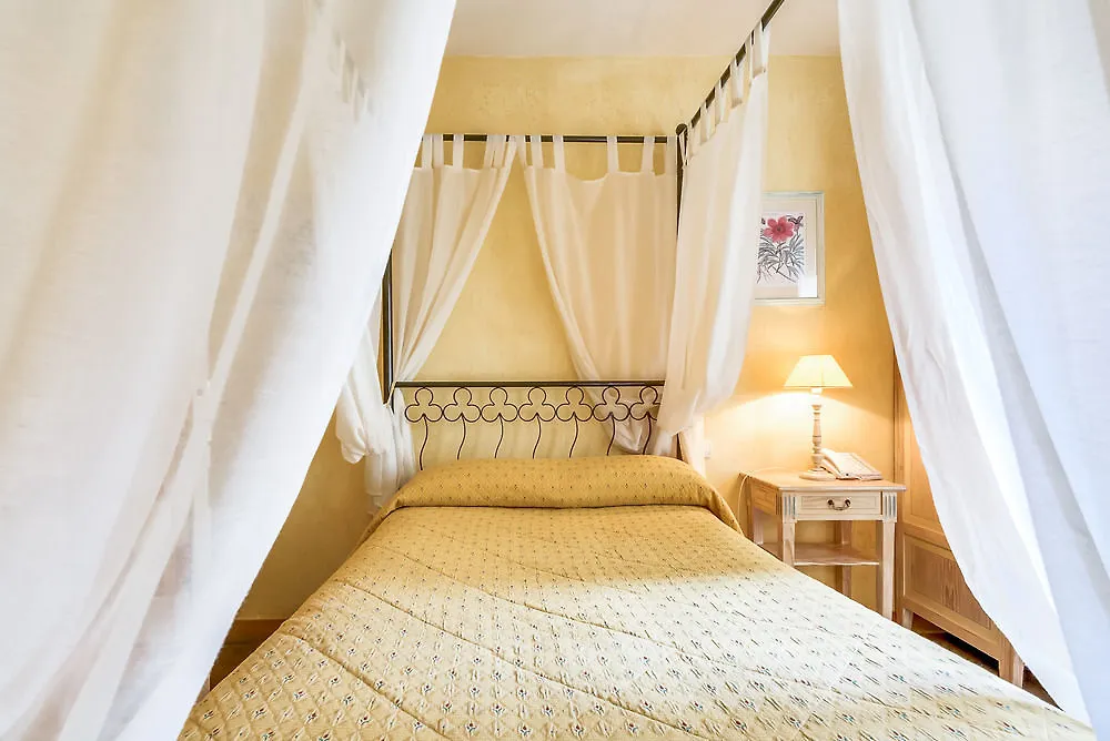 Villa Alessandra Paris Hotel