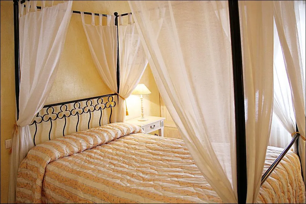 Villa Alessandra Paris
