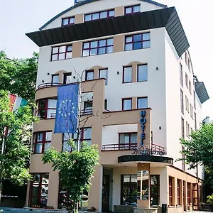 mediterran.inbudapesthotels.com/