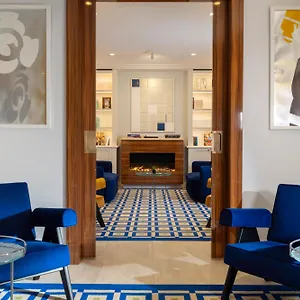 Duminy-vendome Hotel