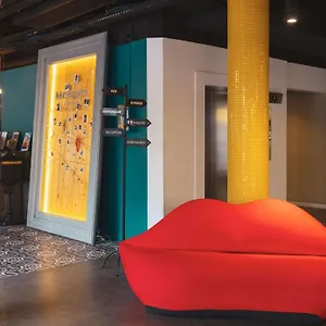Mercure Centre Gare Montparnasse Hotel