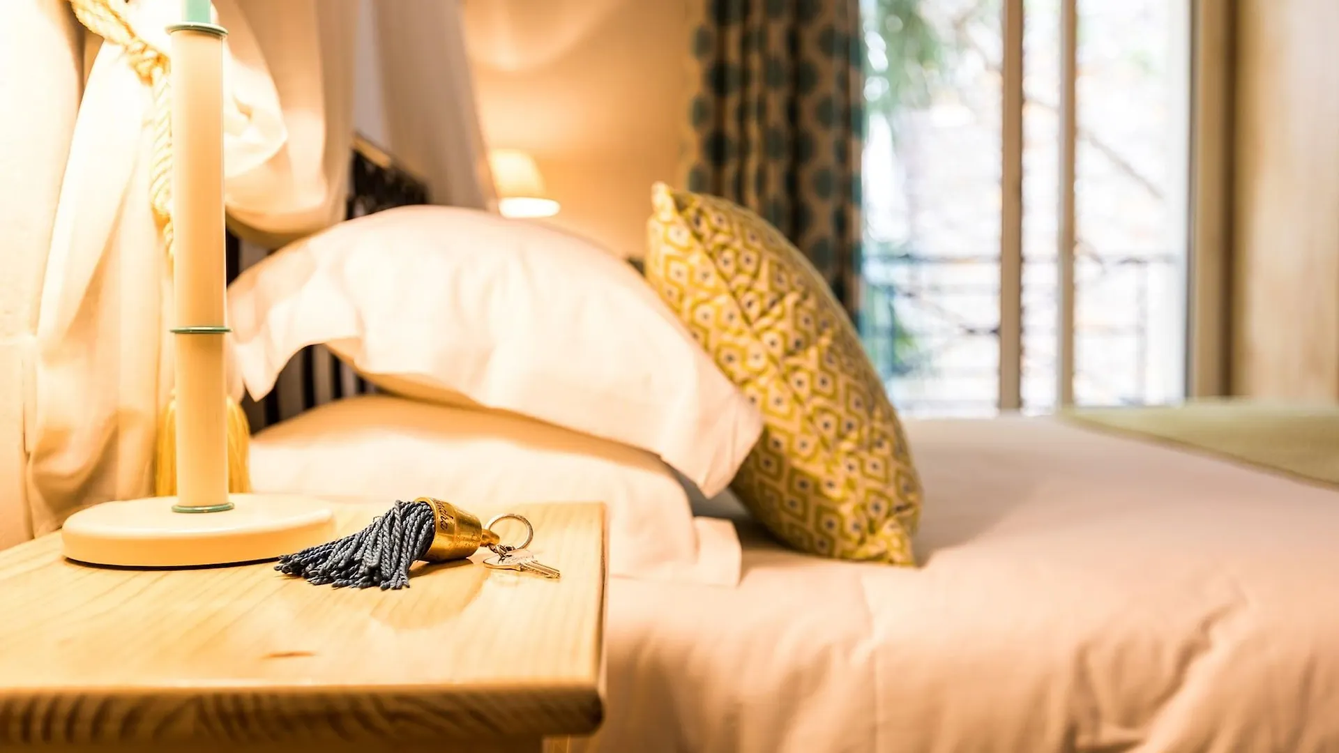 **** Hotel Villa Alessandra Paris France